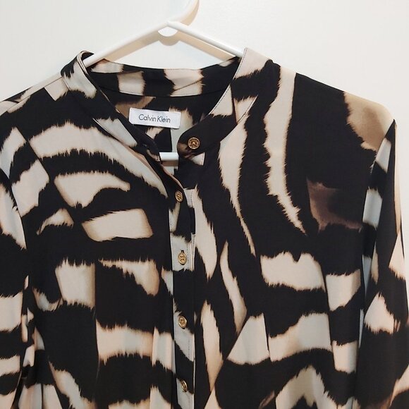 Calvin Klein longsleeve dress, size medium (M) - Picture 2 of 4